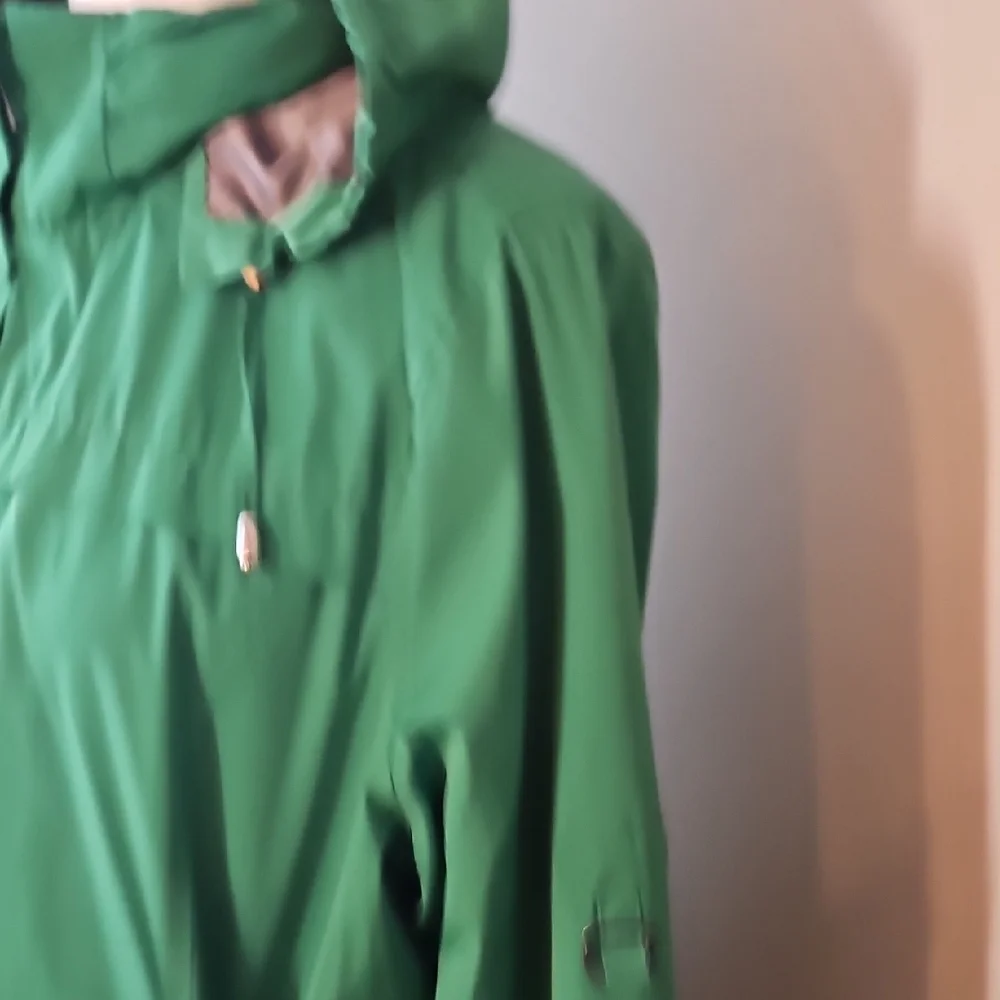 RAINFOREST Green Hooded Zipper Jacket - Picture 4 of 13